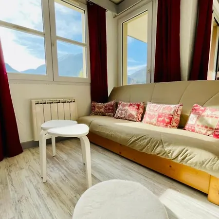 Bright 50 M With Balcony And View On The Valley Briancon  Exterior photo